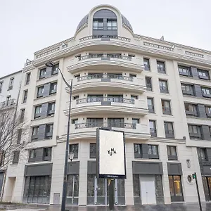 Yuna Porte-maillot - Appart hôtel